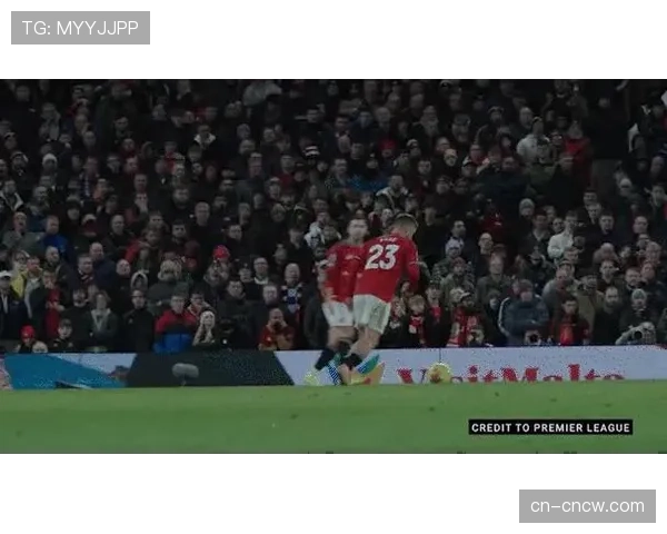 动态:埃弗顿主帅戴奇赛前发布会确认,将继续沿用稳固防守的策略。 动态:埃弗顿主帅戴奇赛前发布会确认,将继续沿用稳固防守的策略。